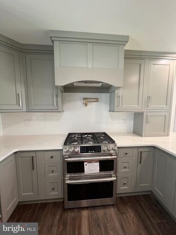 1309 E MAIN ST, Millville, NJ 08332