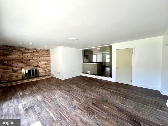 1309 E MAIN ST, Millville, NJ 08332
