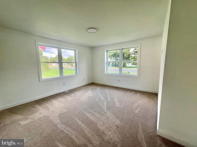 1309 E MAIN ST, Millville, NJ 08332