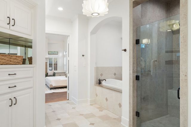5715 Meadow Crest Drive, Dallas, TX 75230