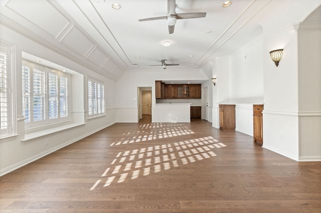 5715 Meadow Crest Drive, Dallas, TX 75230