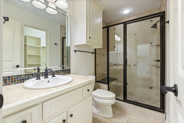 5715 Meadow Crest Drive, Dallas, TX 75230