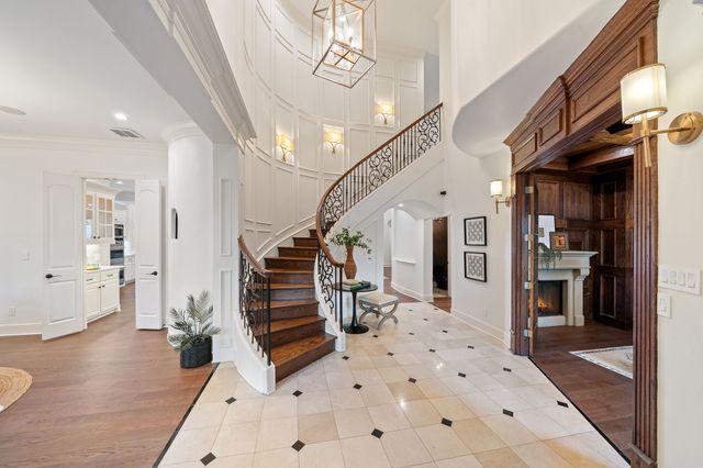 5715 Meadow Crest Drive, Dallas, TX 75230