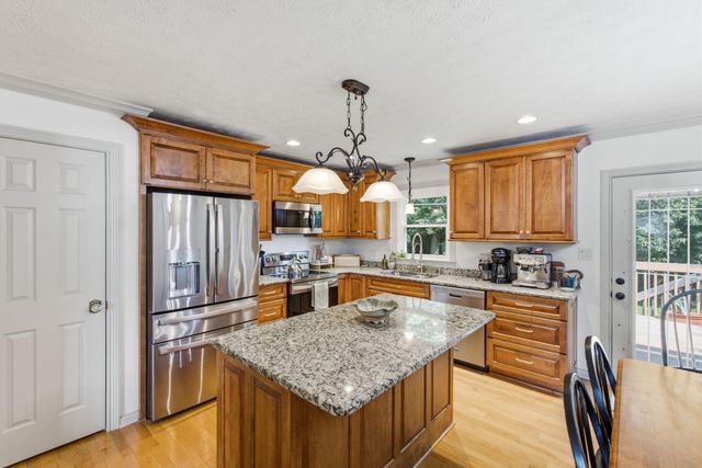 3920 Boston Road, Lexington, KY 40514