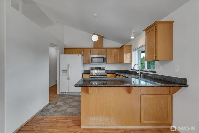 14407 68th Avenue Ct E, Puyallup, WA 98375