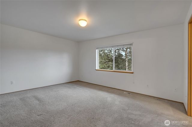 14407 68th Avenue Ct E, Puyallup, WA 98375