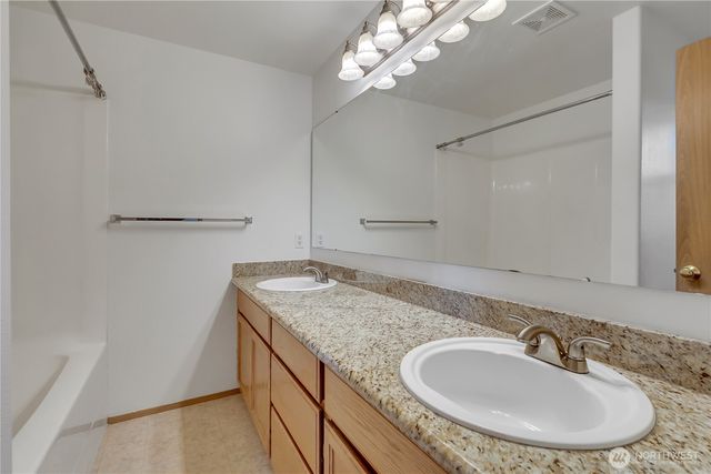 14407 68th Avenue Ct E, Puyallup, WA 98375