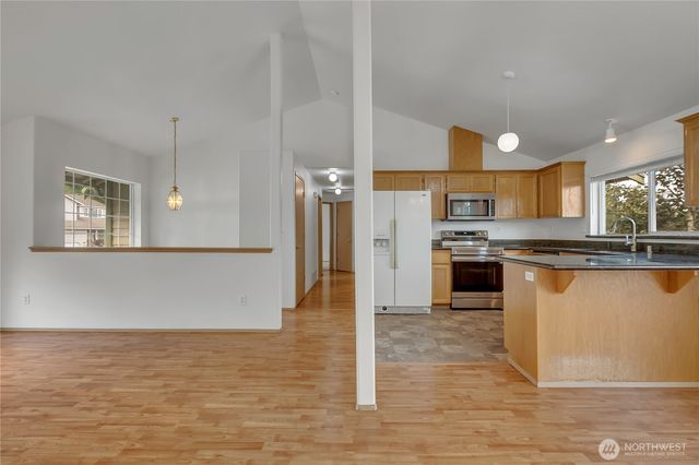 14407 68th Avenue Ct E, Puyallup, WA 98375