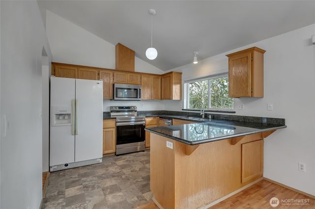 14407 68th Avenue Ct E, Puyallup, WA 98375