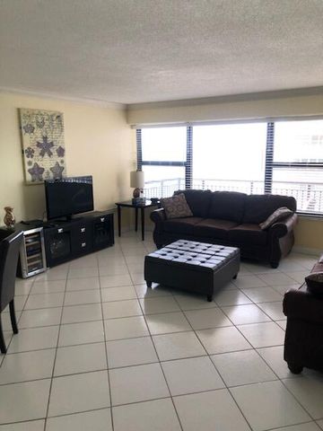 3800 Galt Ocean Drive 707, Fort Lauderdale, FL 33308