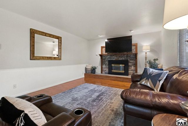 3 Hastings Dr, Pueblo, CO 81001