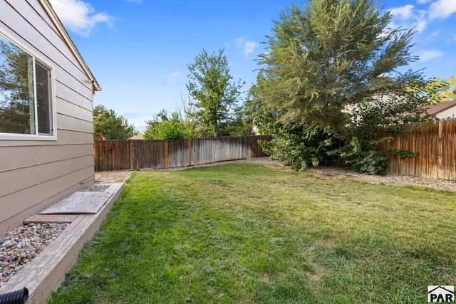 3 Hastings Dr, Pueblo, CO 81001