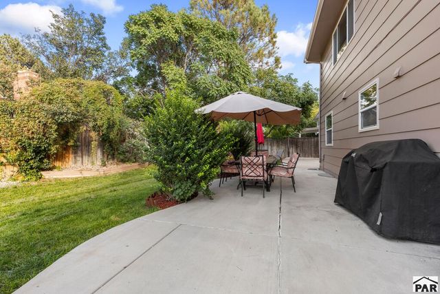 3 Hastings Dr, Pueblo, CO 81001