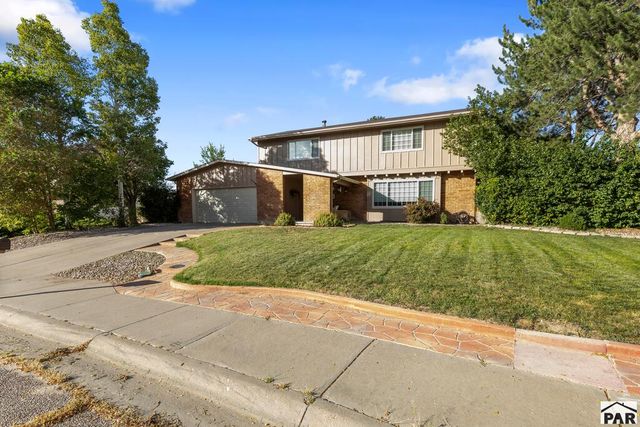 3 Hastings Dr, Pueblo, CO 81001
