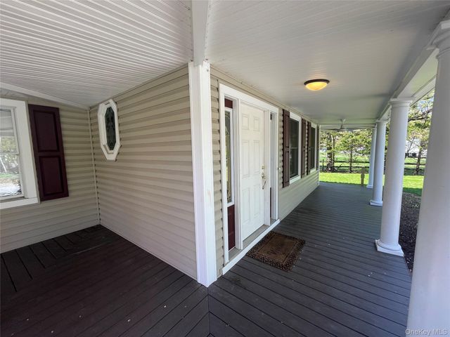 496 North Country Road, Saint James, NY 11780