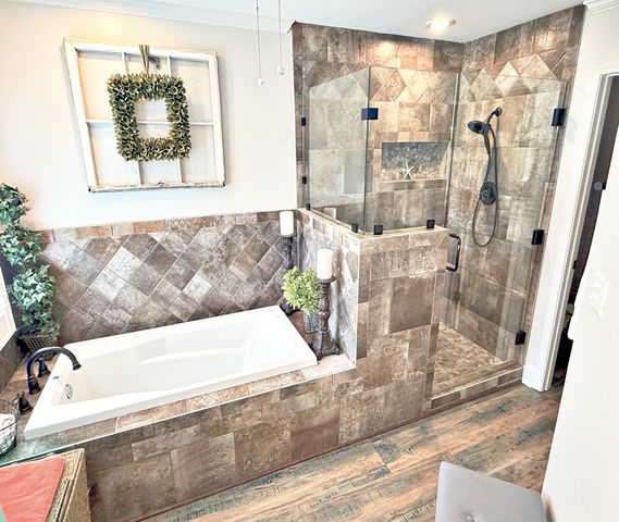 420 Lakeshore Dr, Lexington, TN 38351