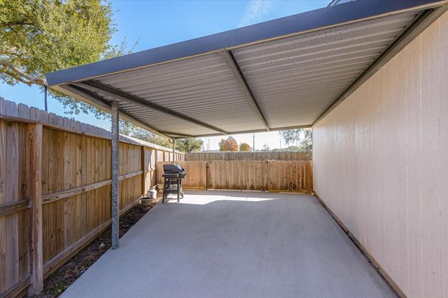 2813 Dow Circle, Deer Park, TX 77536