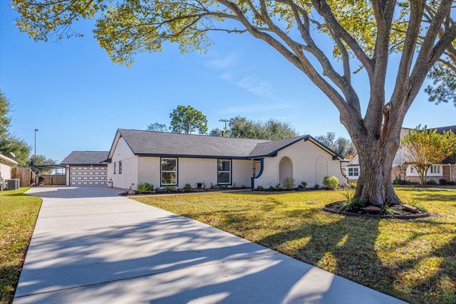 2813 Dow Circle, Deer Park, TX 77536