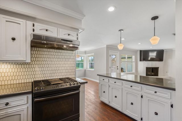 2813 Dow Circle, Deer Park, TX 77536