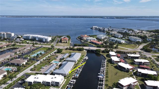 220 COLDEWAY DRIVE 214, Punta Gorda, FL 33950