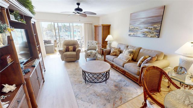 220 COLDEWAY DRIVE 214, Punta Gorda, FL 33950