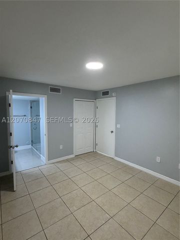 1261 SE 27th St 101, Homestead, FL 33035