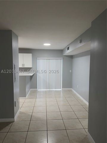 1261 SE 27th St 101, Homestead, FL 33035