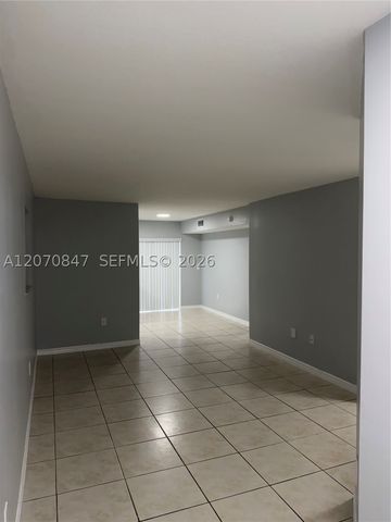 1261 SE 27th St 101, Homestead, FL 33035