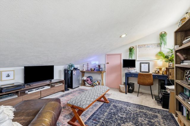 104 Highland Lake Drive, Highland Village, TX 75077