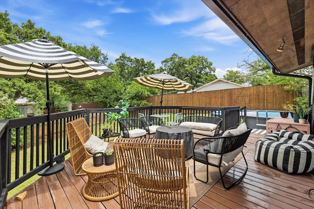104 Highland Lake Drive, Highland Village, TX 75077