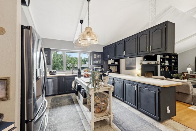 104 Highland Lake Drive, Highland Village, TX 75077