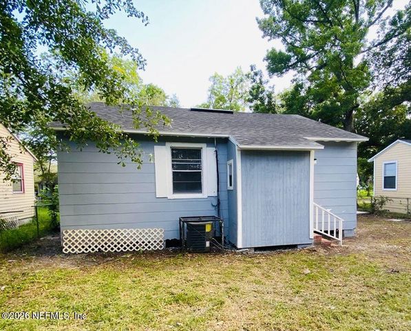 2325 WESTBROOK Circle S, Jacksonville, FL 32209