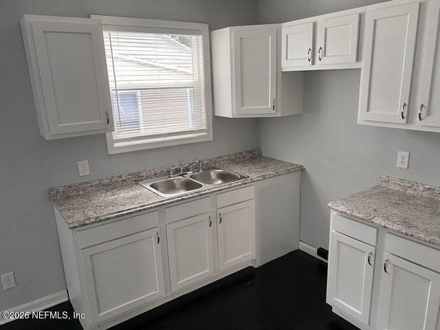 2325 WESTBROOK Circle S, Jacksonville, FL 32209