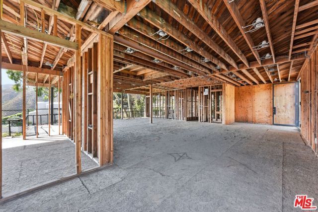 1545 Umeo Road, Los Angeles, CA 90272