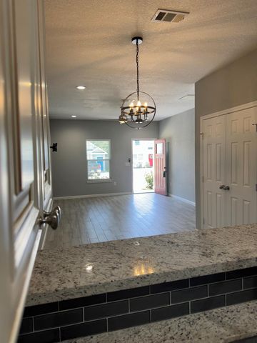 16736 Stonefield, Montgomery, TX 77316