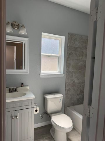 16736 Stonefield, Montgomery, TX 77316