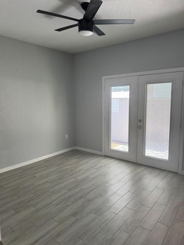 16736 Stonefield, Montgomery, TX 77316