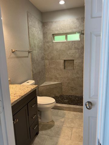 16736 Stonefield, Montgomery, TX 77316