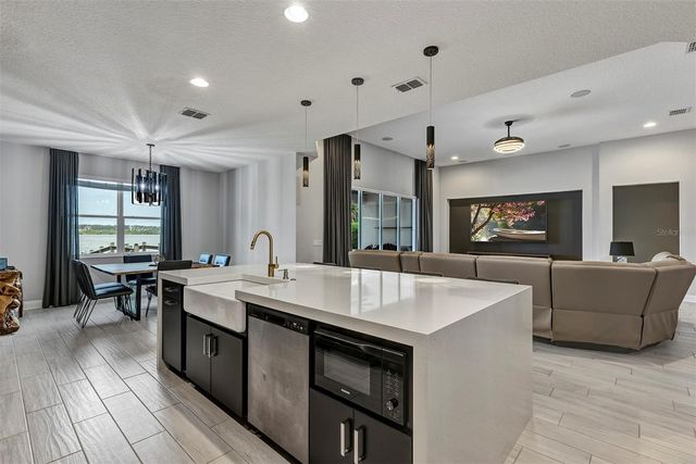 1112 HULL ISLAND DRIVE, Oakland, FL 34787