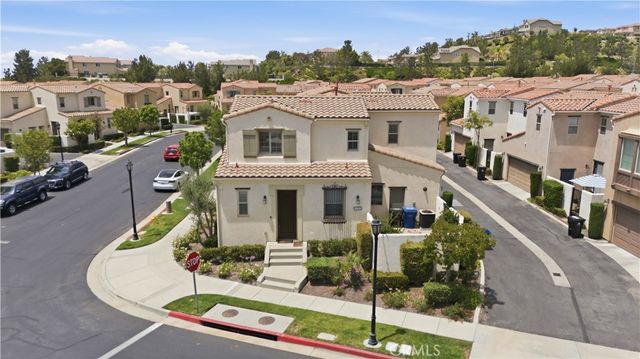 11501 Cararra, Porter Ranch, CA 91326