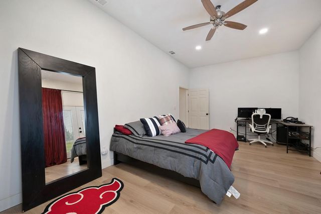 7011 Kemper Rd, Modesto, CA 95357