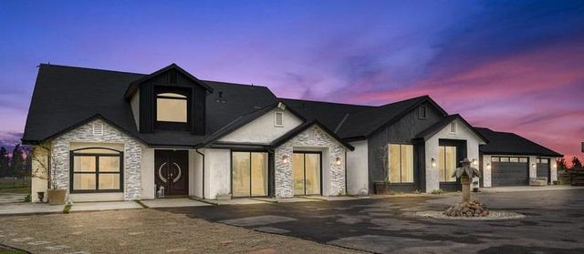 7011 Kemper Rd, Modesto, CA 95357