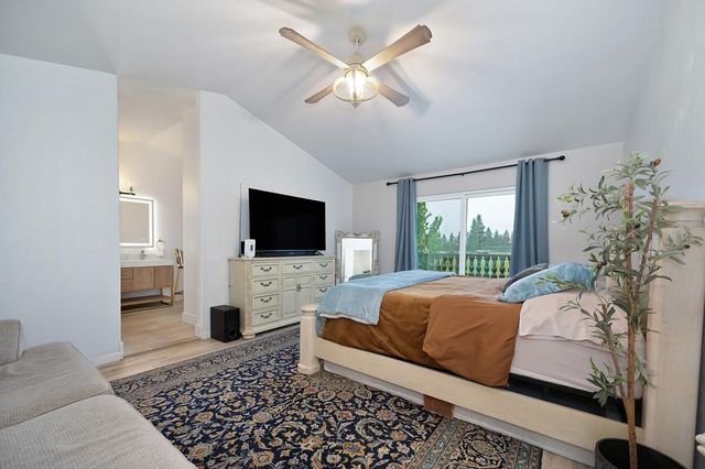 7011 Kemper Rd, Modesto, CA 95357