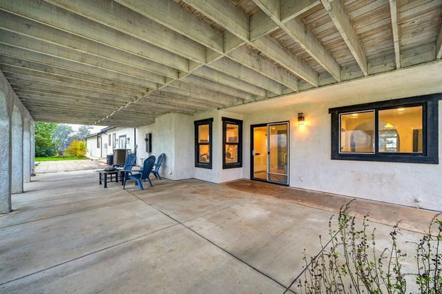 7011 Kemper Rd, Modesto, CA 95357