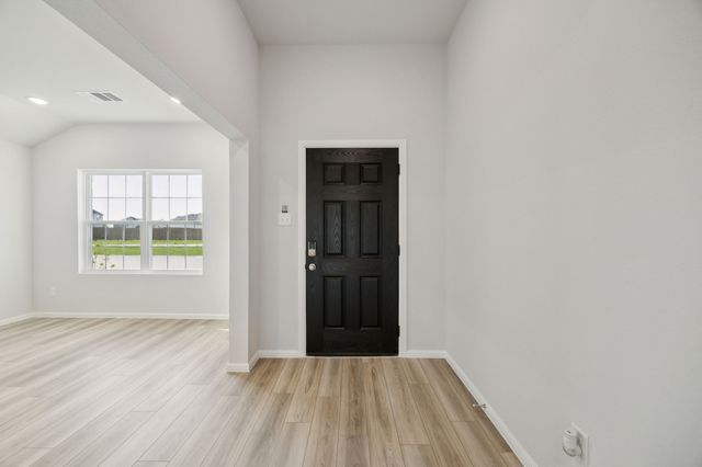 426 Lana Drive, Seagoville, TX 75159