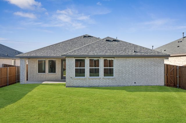 426 Lana Drive, Seagoville, TX 75159