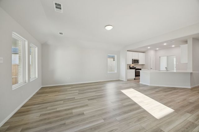 426 Lana Drive, Seagoville, TX 75159