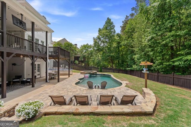 161 Oakwind Point, Acworth, GA 30101