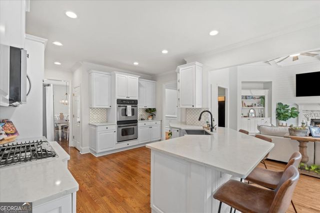161 Oakwind Point, Acworth, GA 30101
