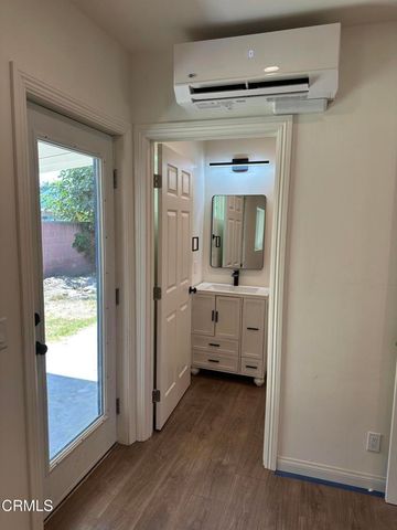 7048 Murietta Avenue, Los Angeles, CA 91405